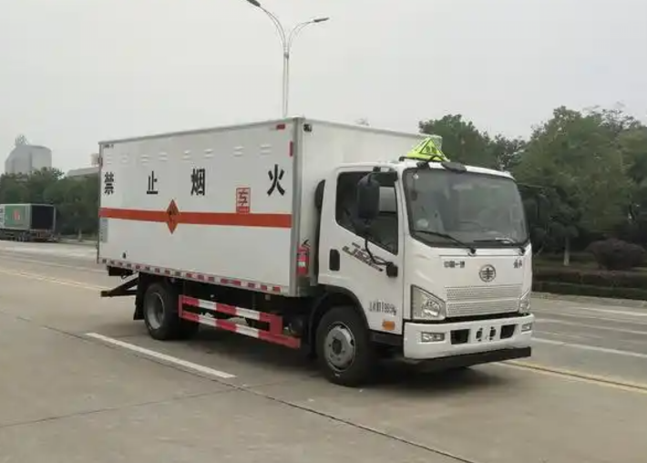 潍坊爆破器材运输车可以上高速吗？